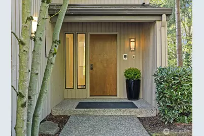 4609 102nd Lane NE, Kirkland, WA 98033 - Photo 3