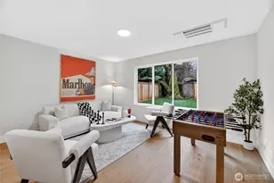 11011 Goodwin Way NE, Seattle, WA 98125 - Photo 17