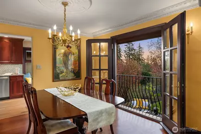 12715 Palatine Avenue N, Seattle, WA 98133 - Photo 11