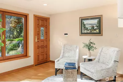 12715 Palatine Avenue N, Seattle, WA 98133 - Photo 31