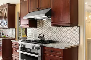 12715 Palatine Ave N, Seattle, WA 98133 - Photo 11
