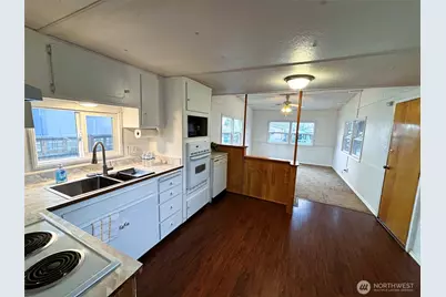 24222 54th Avenue W #57, Mountlake Terrace, WA 98043 - Photo 3