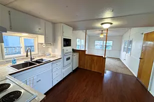 24222 54th Ave W, Mountlake Terrace, WA 98043 - Photo 3