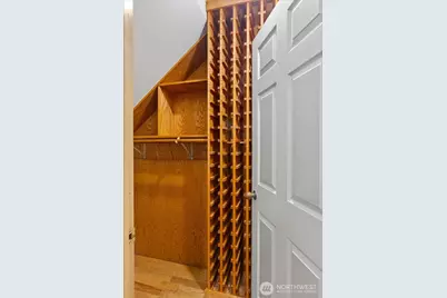 19055 21st Avenue NW, Shoreline, WA 98177 - Photo 23