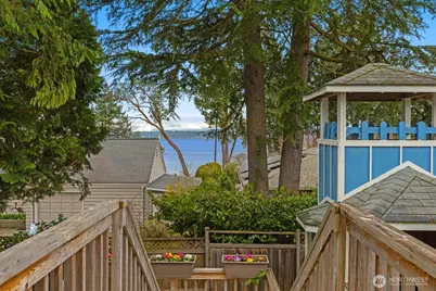 19055 21st Avenue NW, Shoreline, WA 98177 - Photo 13