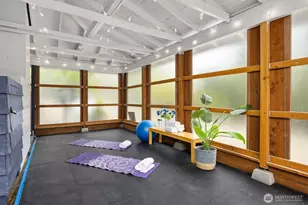 1090 Grow Ave NW, Bainbridge Island, WA 98110 - Photo 25