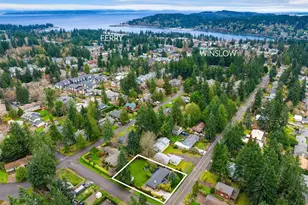 1090 Grow Ave NW, Bainbridge Island, WA 98110 - Photo 37