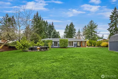 1090 Grow Avenue NW, Bainbridge Island, WA 98110 - Photo 27