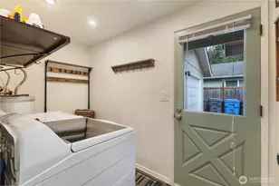 408 Cothary St, Wilkeson, WA 98396 - Photo 7