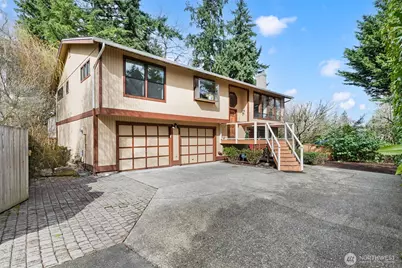8844 SE 37th Street, Mercer Island, WA 98040 - Photo 1