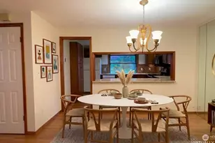 8844 SE 37th St, Mercer Island, WA 98040 - Photo 11