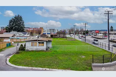 311 A Street SE, Auburn, WA 98002 - Photo 11