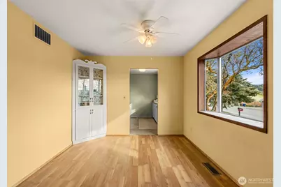 2908 Alvista Place, Wenatchee, WA 98801 - Photo 13