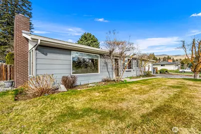 2908 Alvista Place, Wenatchee, WA 98801 - Photo 5