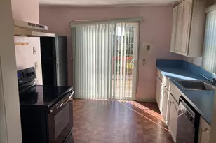 10231 Beacon Ave S, Tukwila, WA 98178 - Photo 5