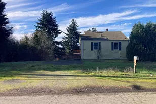 10231 Beacon Ave S, Tukwila, WA 98178 - Photo 1