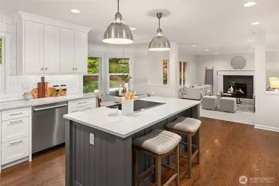 8841 SE 37th Street, Mercer Island, WA 98040 - Photo 7