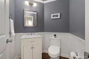 8841 SE 37th St, Mercer Island, WA 98040 - Photo 19