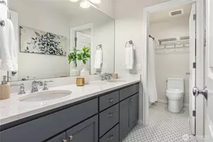 8841 SE 37th St, Mercer Island, WA 98040 - Photo 27