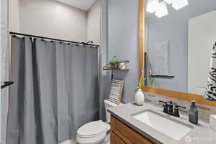 408 Tulip Ln, Woodland, WA 98674 - Photo 23