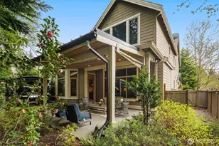 25812 SE 28th Pl, Sammamish, WA 98075 - Photo 33