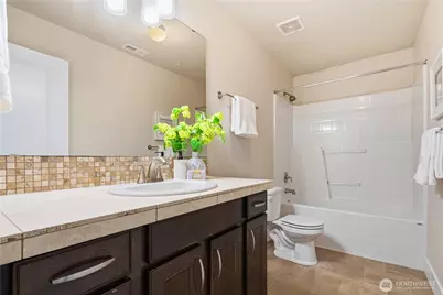 8415 NE 151st Place, Kenmore, WA 98028 - Photo 35