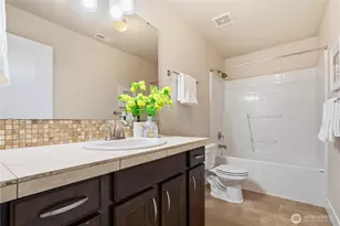 8415 NE 151st Pl, Kenmore, WA 98028 - Photo 35