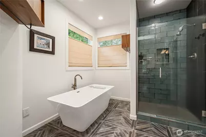 250 W St James Place, Longview, WA 98632 - Photo 23