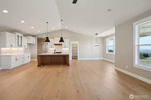 917 Confer Rd, Kalama, WA 98625 - Photo 9