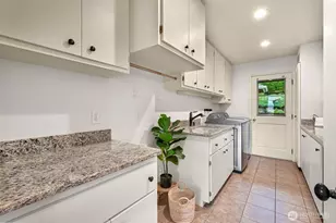 25 Shorewood Dr, Bellingham, WA 98225 - Photo 13