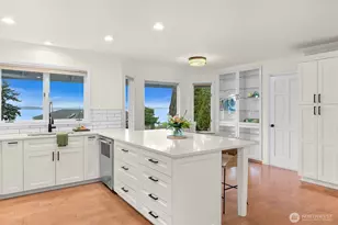 25 Shorewood Dr, Bellingham, WA 98225 - Photo 7