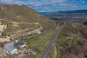 11 Methow St, Wenatchee, WA 98801 - Photo 1