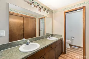 2715 148th St Ct E, Tacoma, WA 98445 - Photo 17