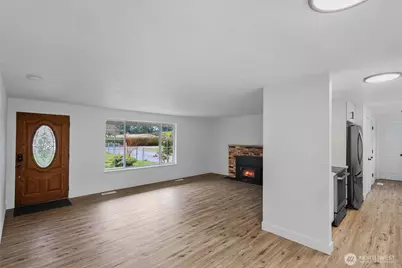 15017 11th Avenue Ct E, Tacoma, WA 98445 - Photo 9