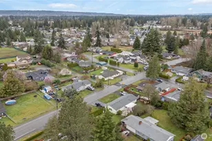 9304 55th Ave NE, Marysville, WA 98270 - Photo 3