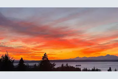 19125 94th Avenue W, Edmonds, WA 98020 - Photo 1