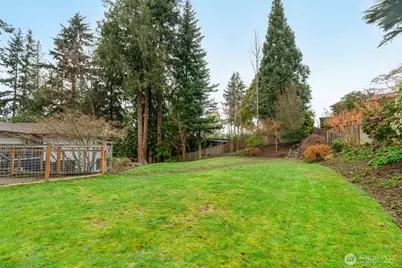 19125 94th Avenue W, Edmonds, WA 98020 - Photo 37