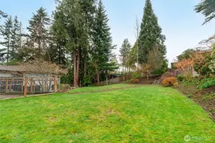 19125 94th Ave W, Edmonds, WA 98020 - Photo 37