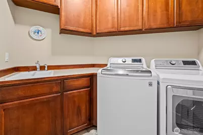 1559 Bay Hill Avenue, Fircrest, WA 98466 - Photo 23