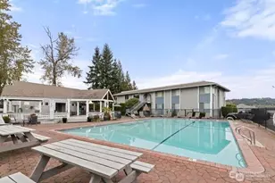 17404 NE 45th St, Redmond, WA 98052 - Photo 29