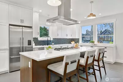 730 N 87th Street, Seattle, WA 98103 - Photo 5