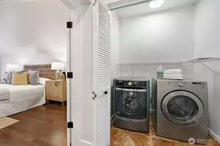 730 N 87th St, Seattle, WA 98103 - Photo 25