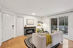 9242 Woodlawn Ave N, Seattle, WA 98103 - Photo 7