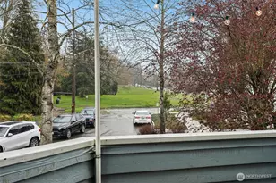 9242 Woodlawn Ave N, Seattle, WA 98103 - Photo 27