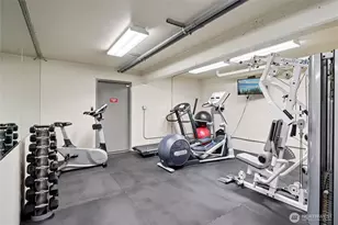 701 1st Ave N, Seattle, WA 98109 - Photo 33