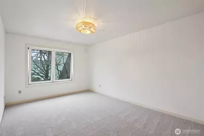 701 1st Avenue N #204, Seattle, WA 98109 - Photo 19