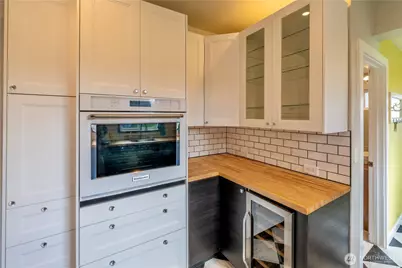 630 E 4th Street, Port Angeles, WA 98362 - Photo 17