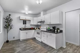 4911 97th St E, Tacoma, WA 98446 - Photo 13