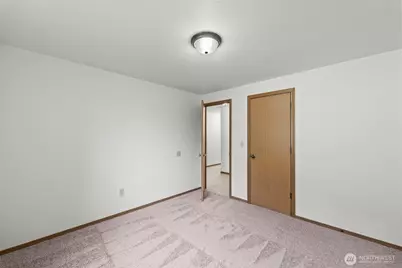 5933 55th Way SE, Lacey, WA 98513 - Photo 29