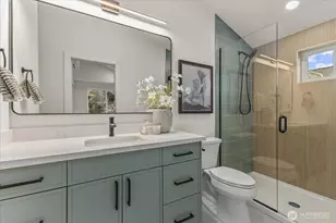 11017 35th Ave NE, Seattle, WA 98125 - Photo 15